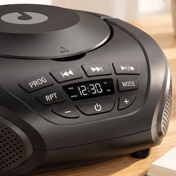 Gueray B03 Portable CD Boombox with FM Radio & Speakers - GuerayGueray B03 Portable CD Boombox with FM Radio & Speakers